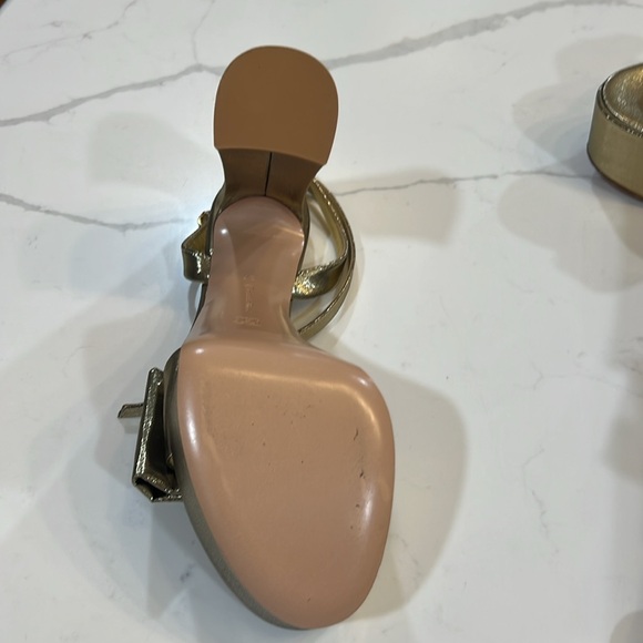 Gianvito Rossi Gold Platform Sandals with Block Heel - Picture 5 of 5